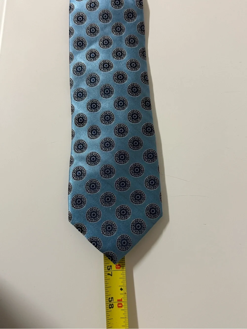 Ted‎ Baker Mens Silk Necktie Light Blue Circle Medallions Polka Dot Lining 58